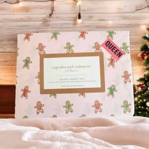NEW Butter Soft Queen Size Christmas Sheet Set By Cupcakes And Cashmere